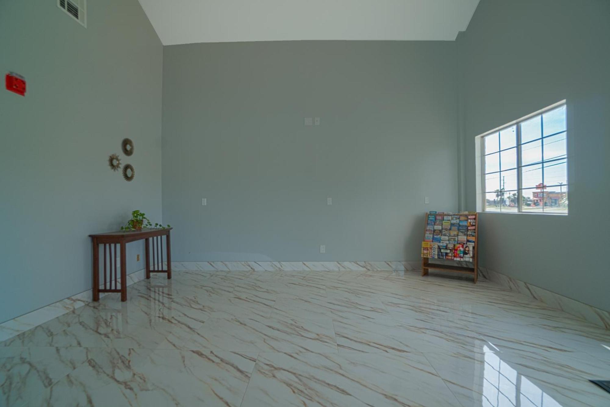 Aransas Bay Inn & Suites Corpus Christi By Oyo อแรนซาสพาส ภายนอก รูปภาพ