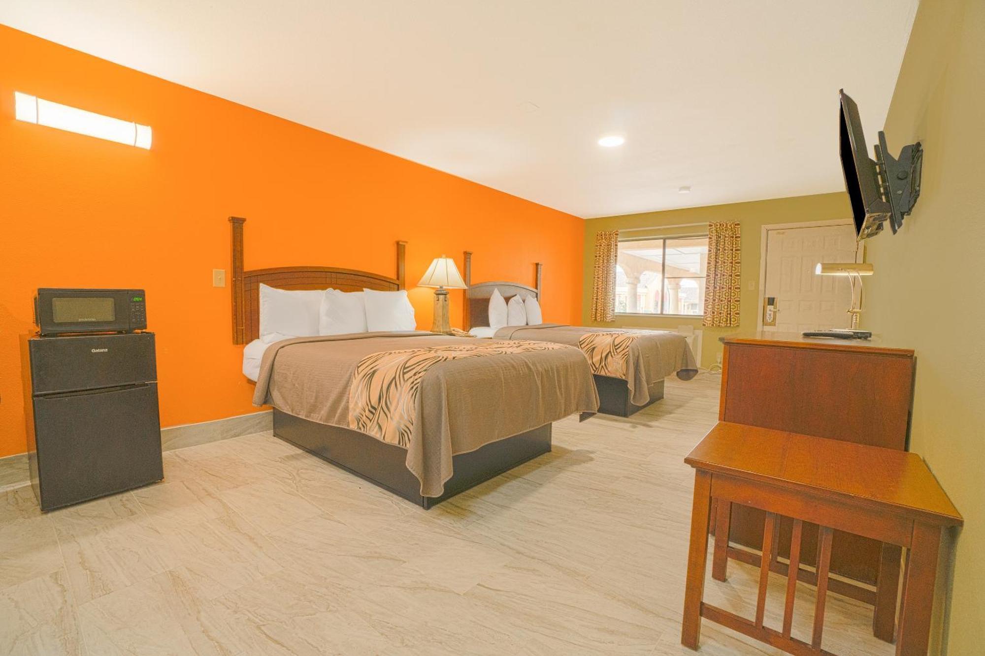 Aransas Bay Inn & Suites Corpus Christi By Oyo อแรนซาสพาส ภายนอก รูปภาพ
